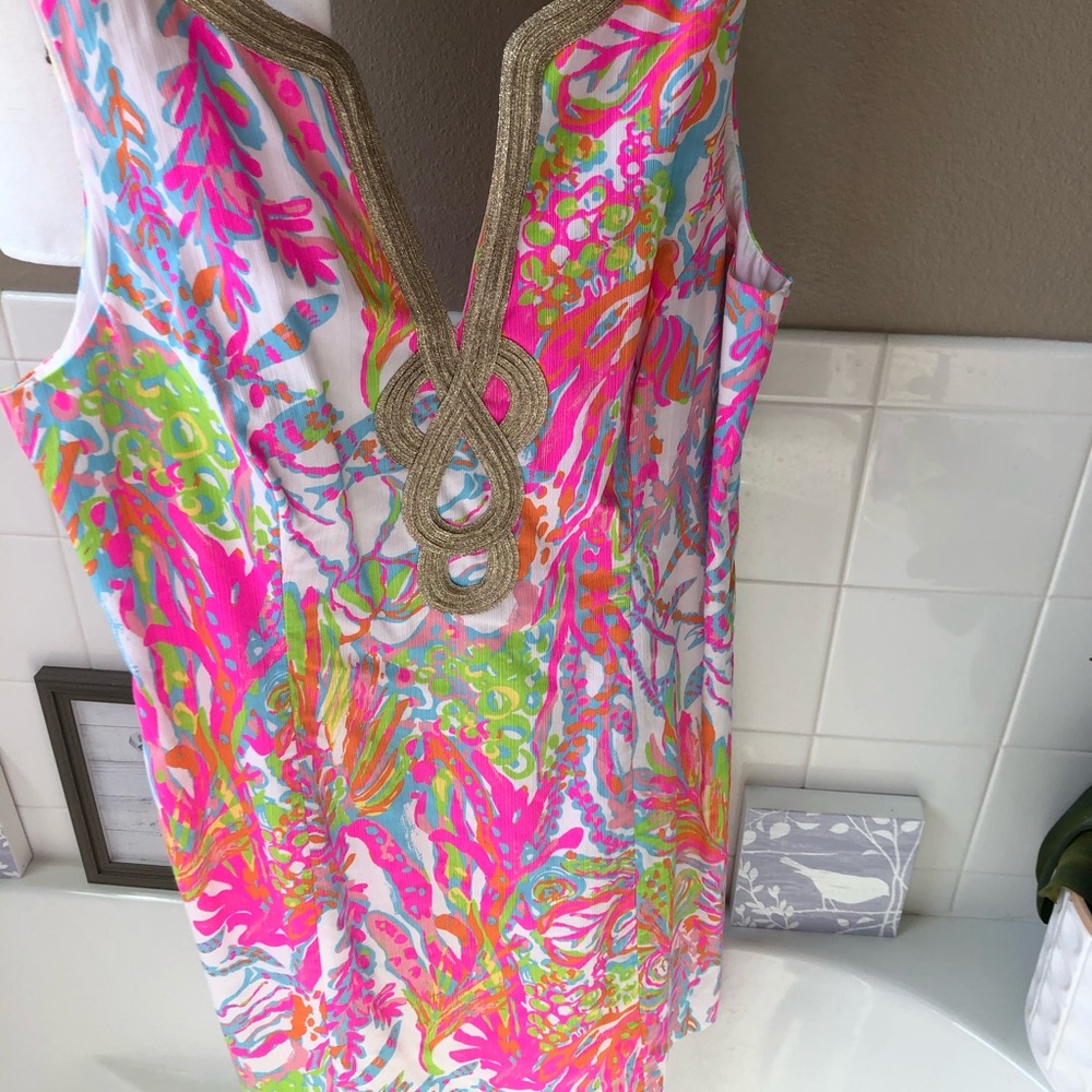 Like new Lilly size 14